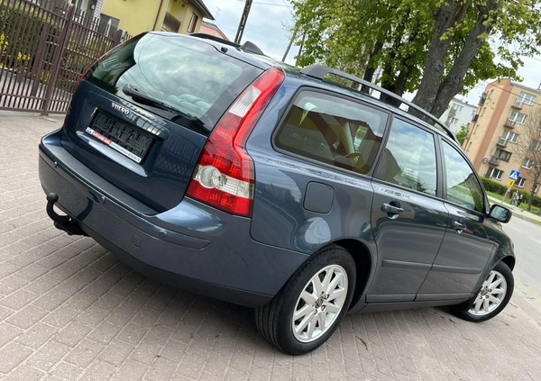 Volvo V50 cena 14900 przebieg: 251566, rok produkcji 2005 z Częstochowa małe 466